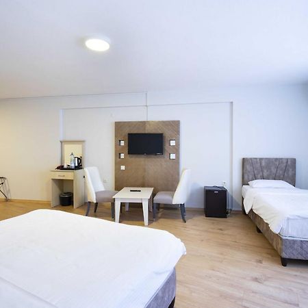 Hotel Libiza Гебзе Екстериор снимка